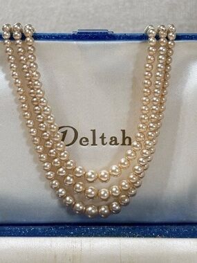 Vintage Deltah Triple Strand Simulated Pearl Necklace w Filigree Clasp & Case